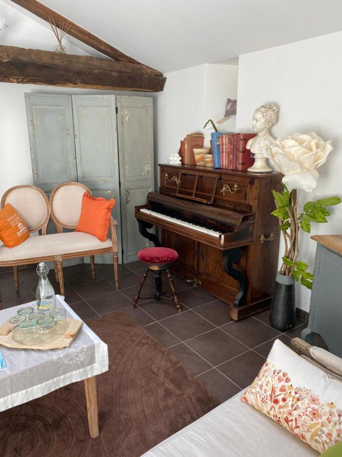 La Metairie Bed & Breakfast Domloup Eksteriør bilde
